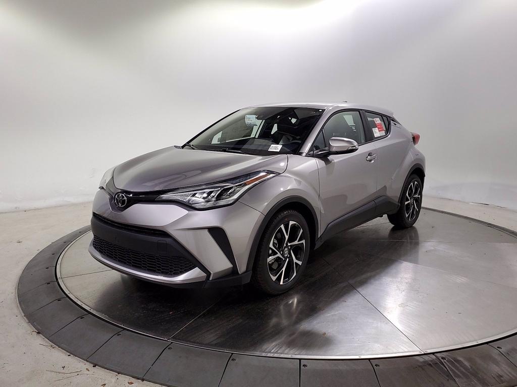 New 2020 Toyota C-HR XLE FWD SUV